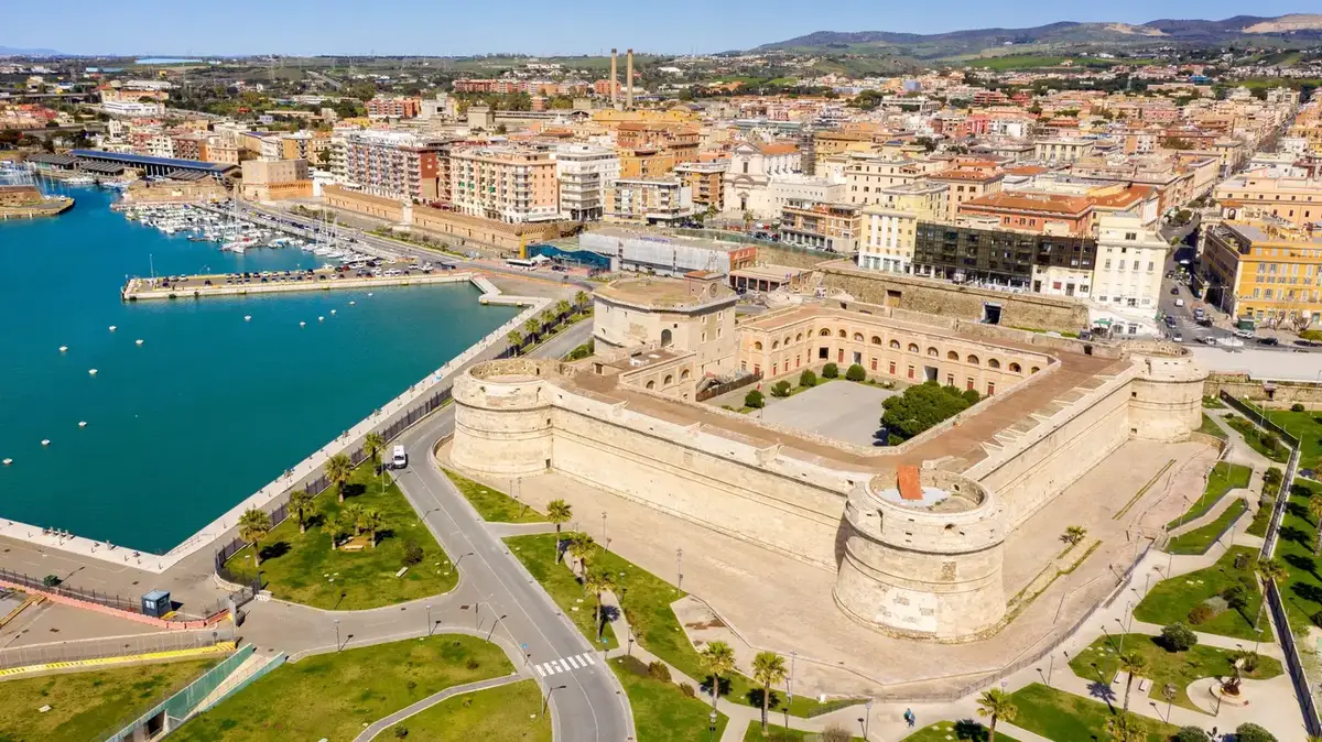 Destino de ferry: Civitavecchia